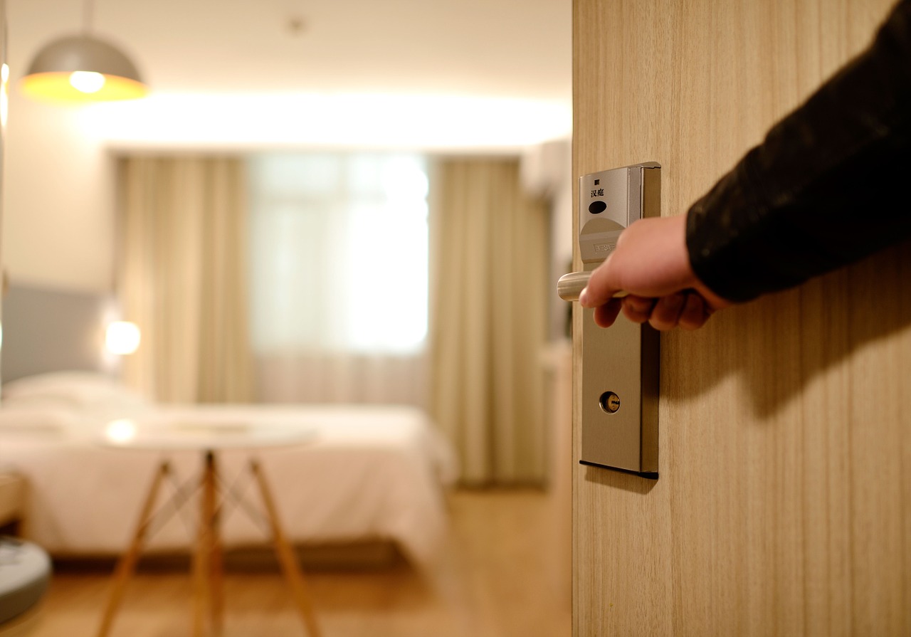 Jakie rozwiązania w hotelach, pomogą w zachowaniu lepszej higieny osobistej?