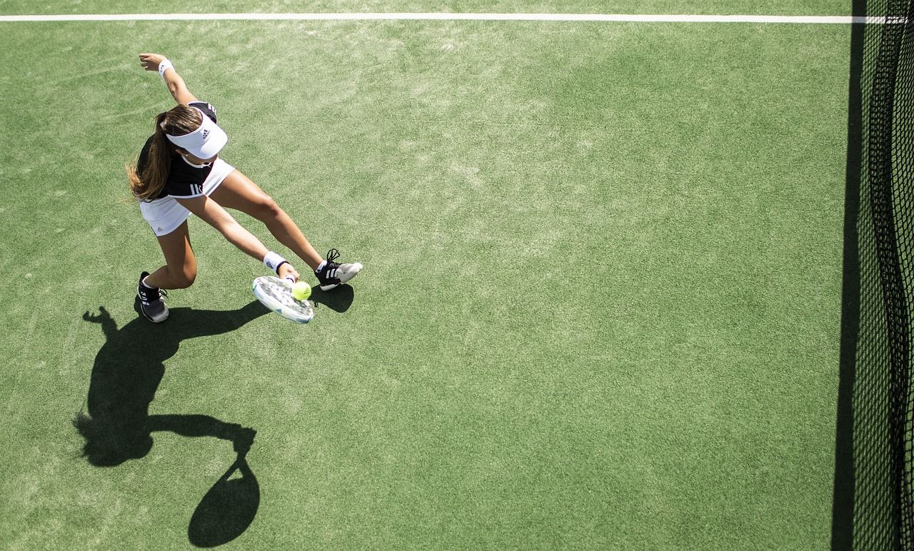 Naprawa kortu tenisowego – jak się do tego zabrać?